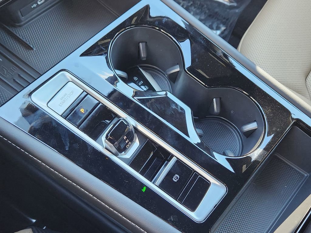 New 2026 Volkswagen Atlas Cross Sport SE image 11