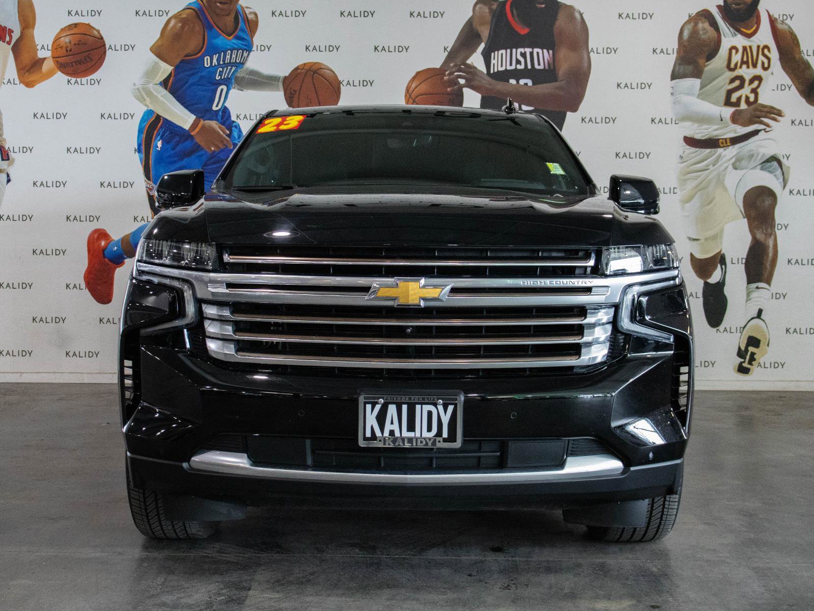 Used 2023 Chevrolet Suburban High Country AWD/4WD image 21