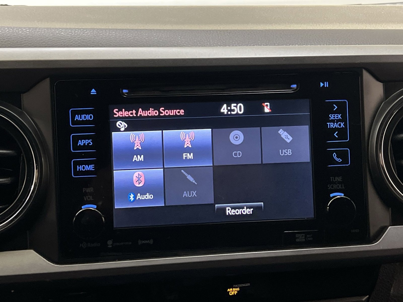 Used 2016 Toyota Tacoma TRD Sport image 16