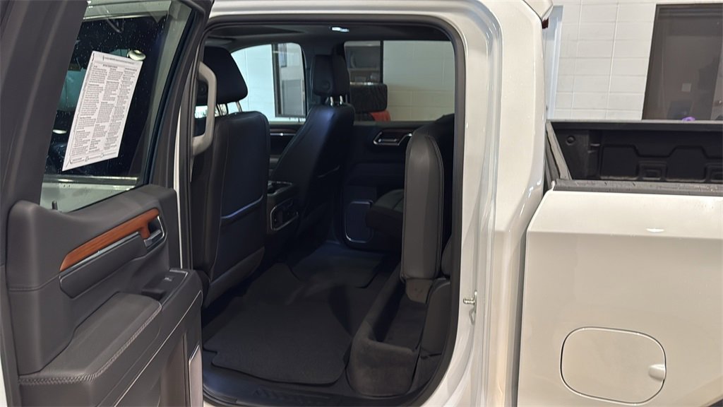 Used 2022 GMC Sierra 1500 Denali w/ Denali Reserve Package image 20