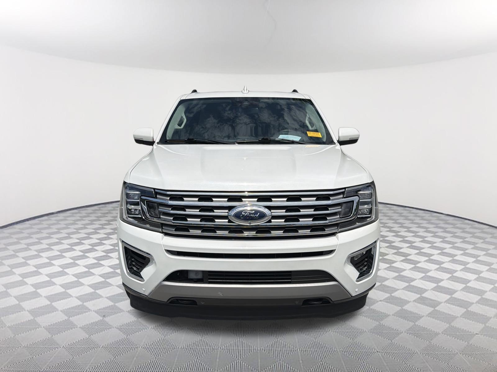 Used 2021 Ford Expedition Limited AWD/4WD image 2