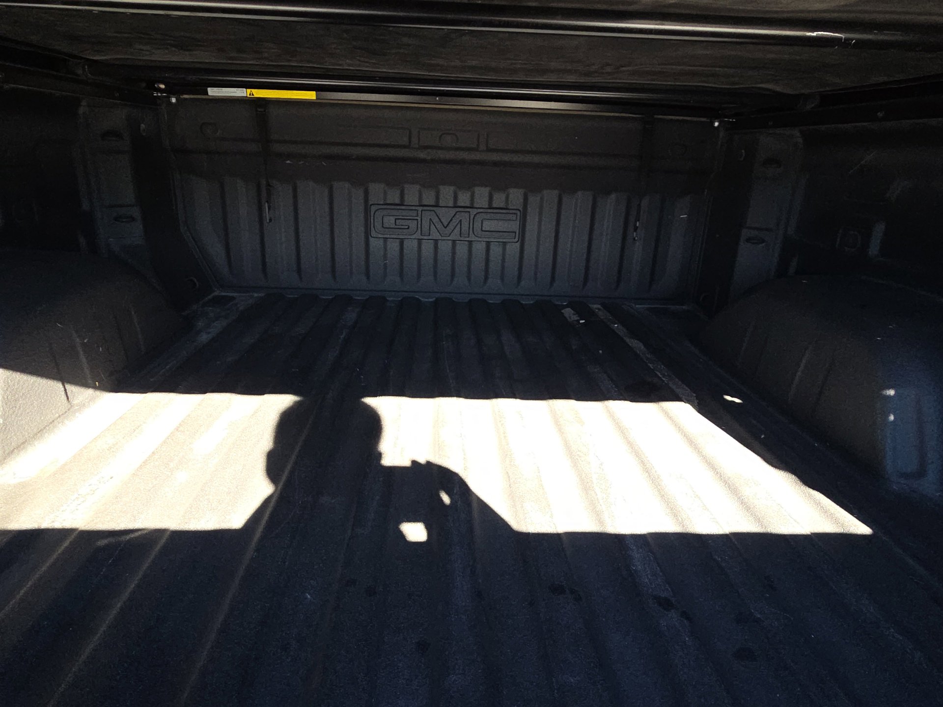 Used 2019 GMC Sierra 1500 SLT w/ SLT Premium Plus Package image 9