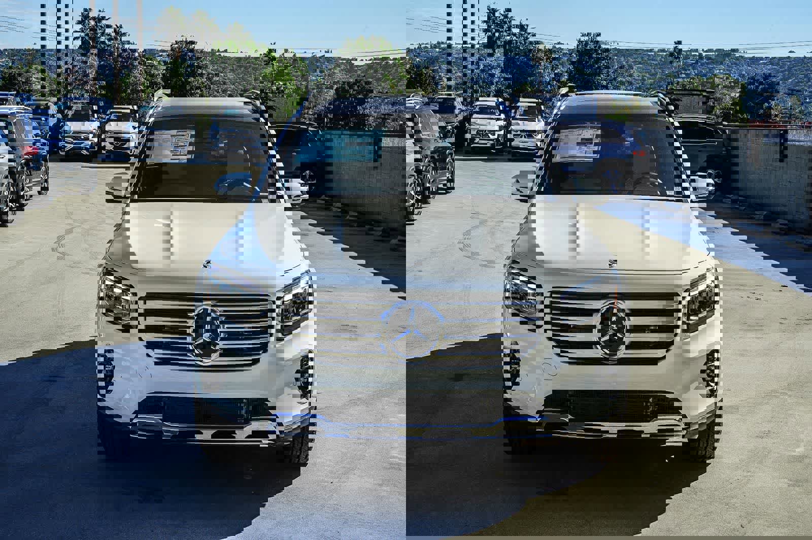 Used 2026 Mercedes-Benz GLB 250 image 6