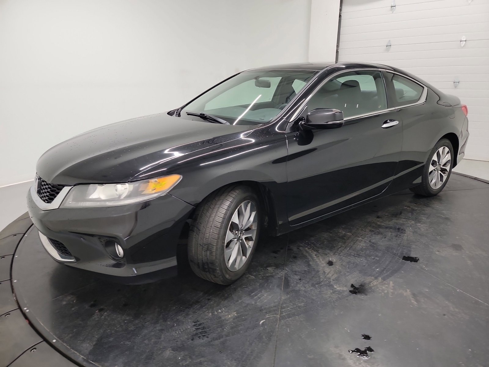 Used 2015 Honda Accord EX image 3