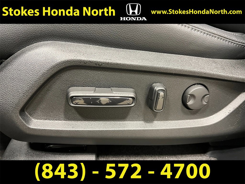 New 2025 Honda Pilot Touring image 13