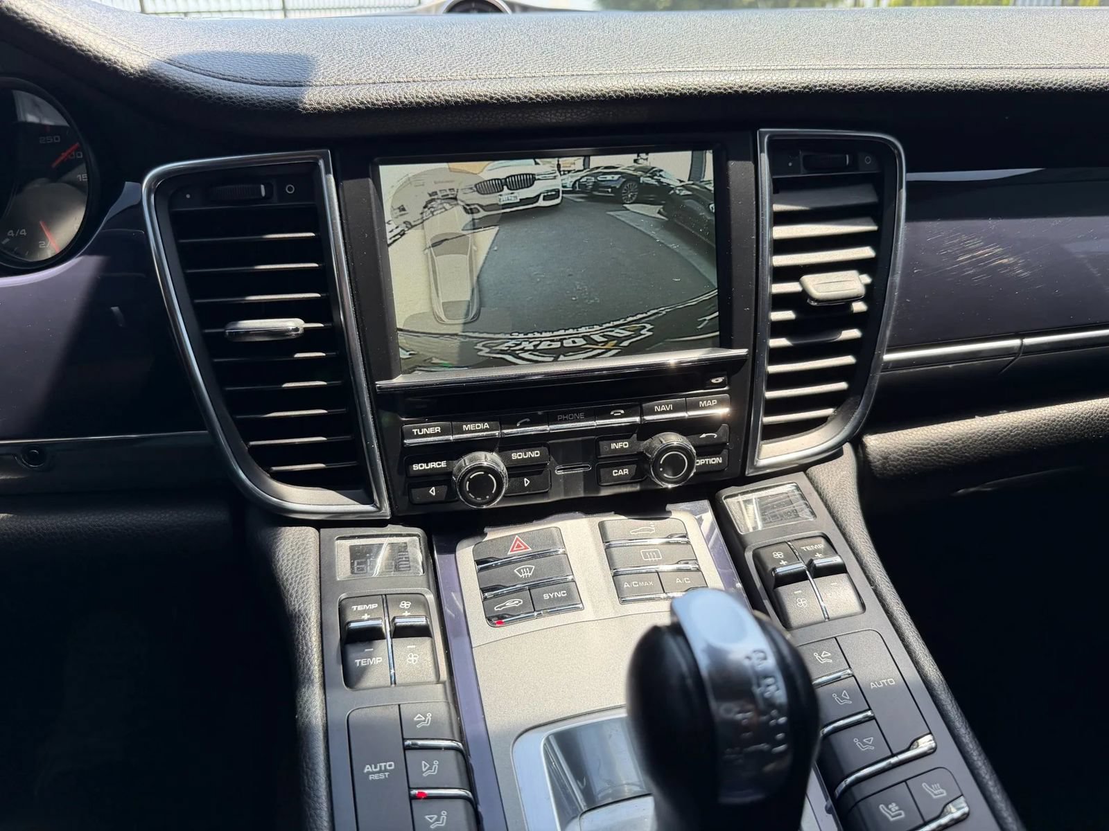 Used 2014 Porsche Panamera 4 AWD/4WD image 42