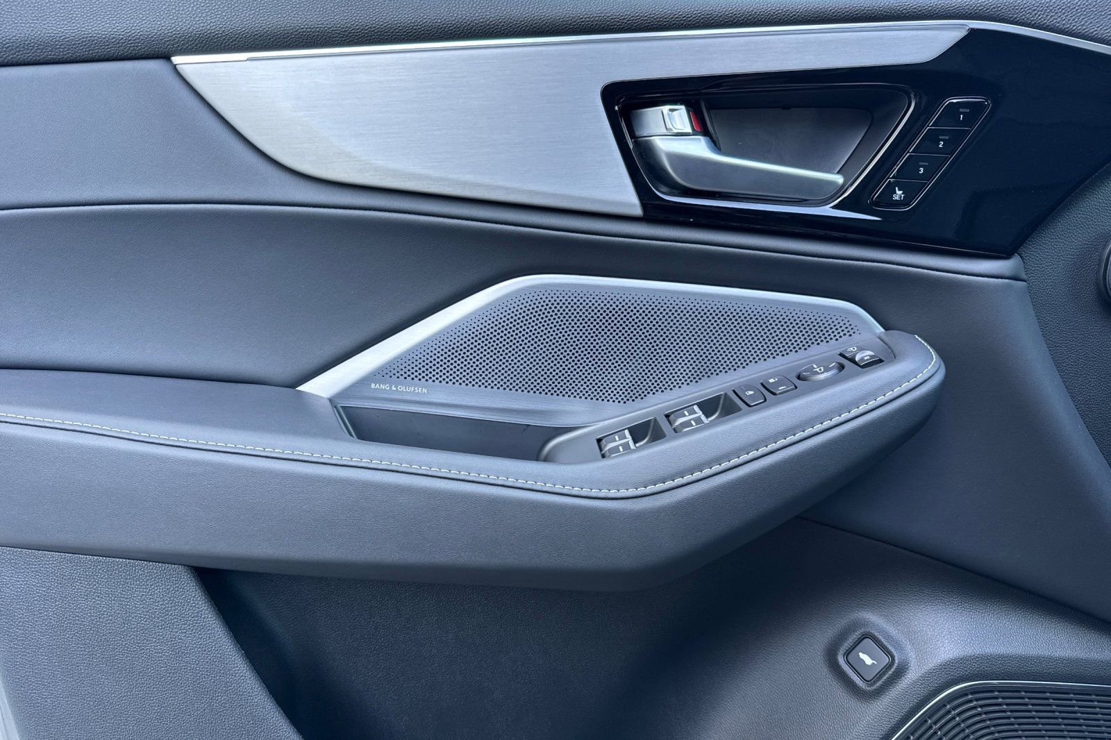 New 2026 Acura MDX w/ Technology Package image 8