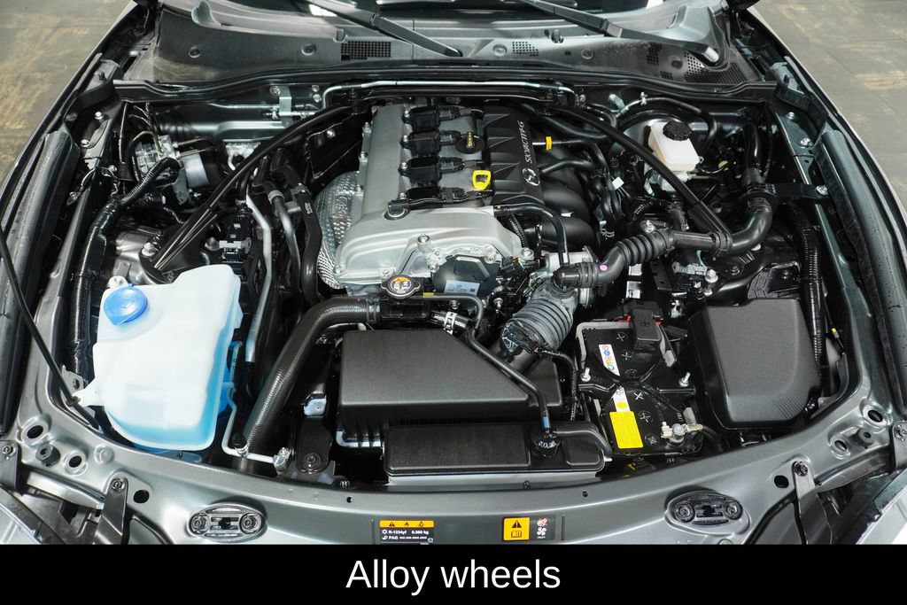 Used 2025 MAZDA MX-5 Miata Grand Touring RWD image 14