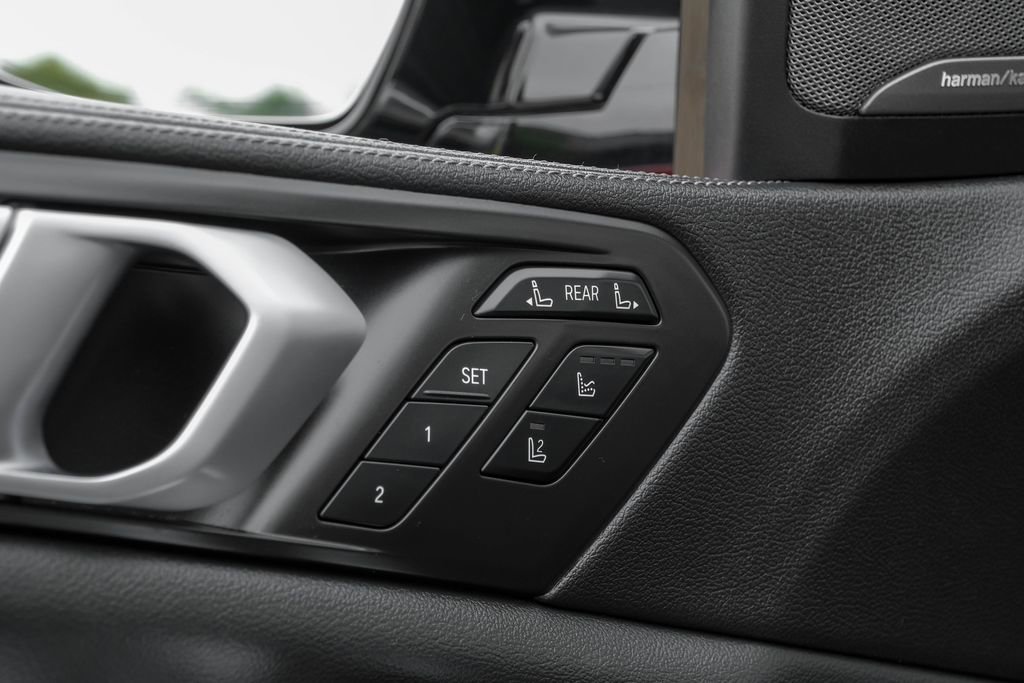 Used 2019 BMW X7 xDrive50i w/ Luxury Seating Package image 54