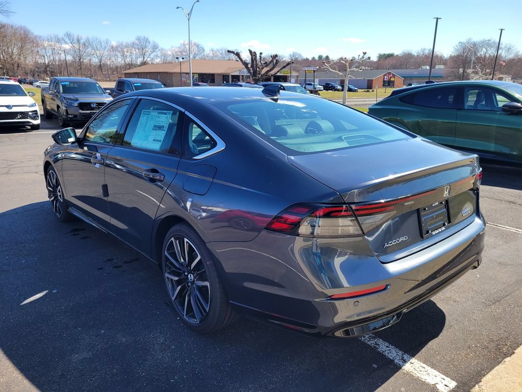 New 2026 Honda Accord Touring image 7