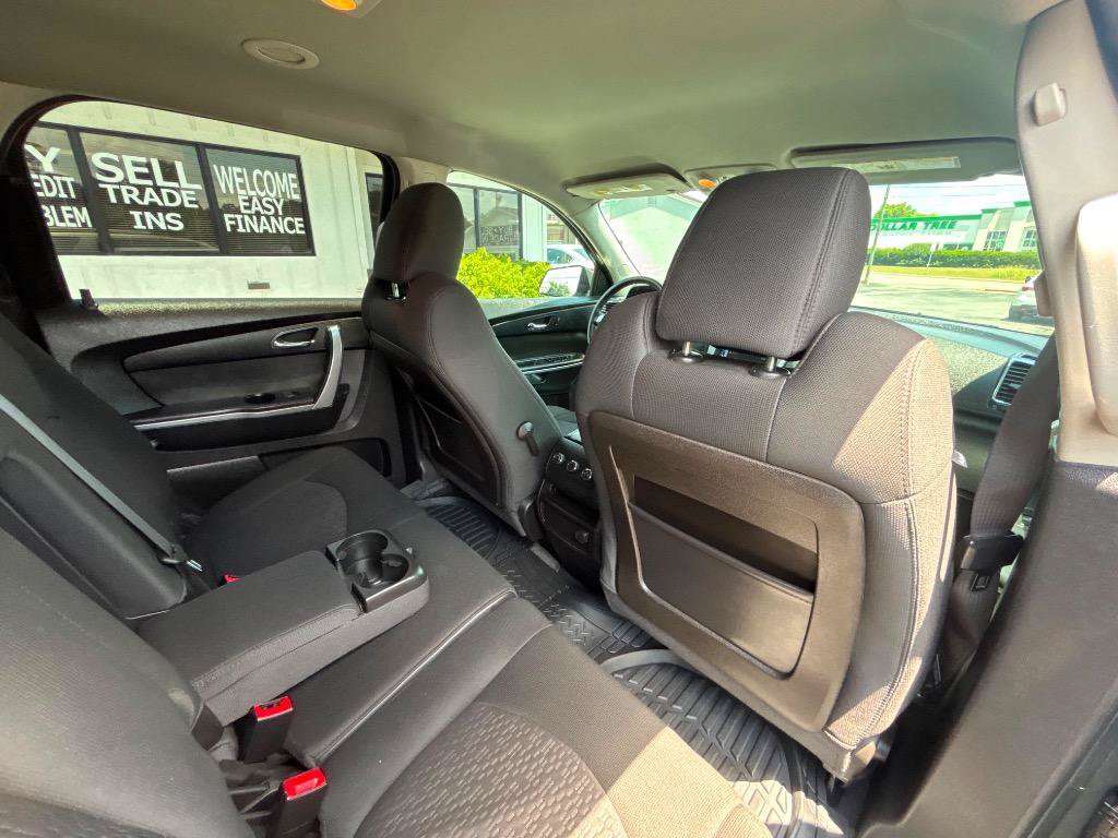 Used 2011 GMC Acadia SL w/ Preferred Package AWD/4WD image 33