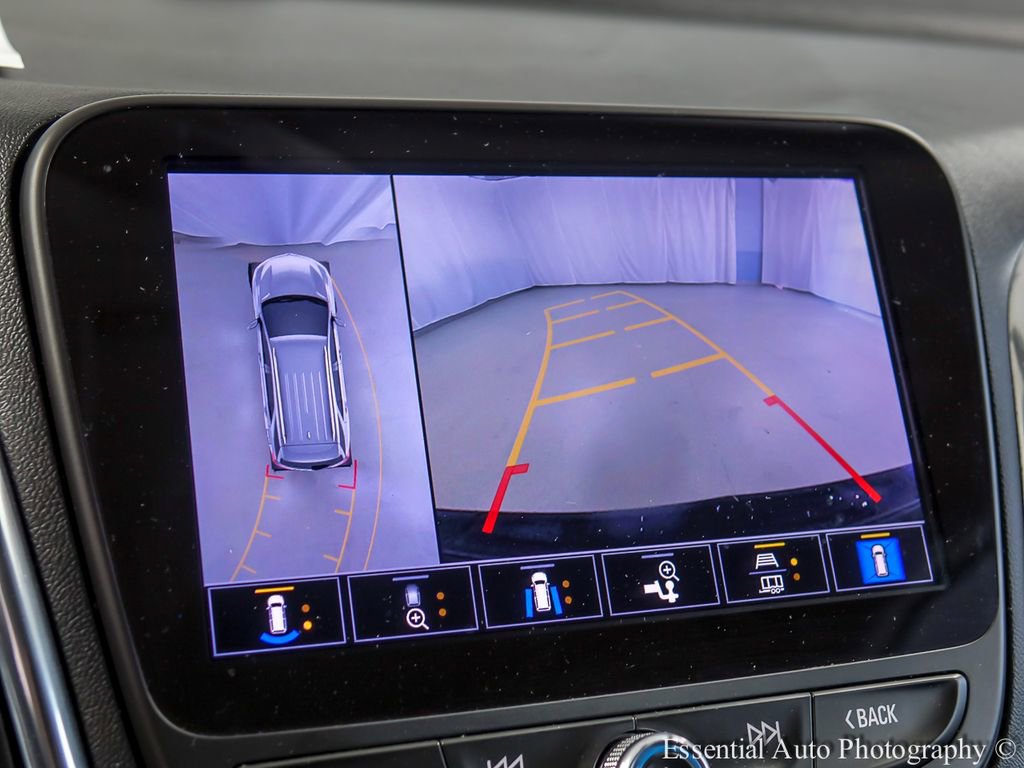 Used 2022 Chevrolet Equinox LT AWD/4WD image 16