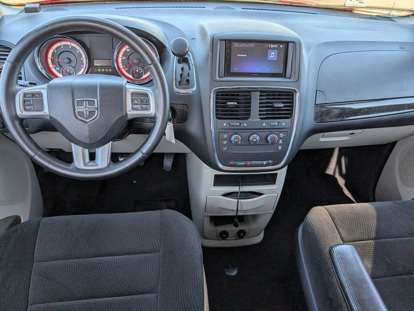 Used 2013 Dodge Grand Caravan American Value Package w/ UConnect Hands-Free Group image 10