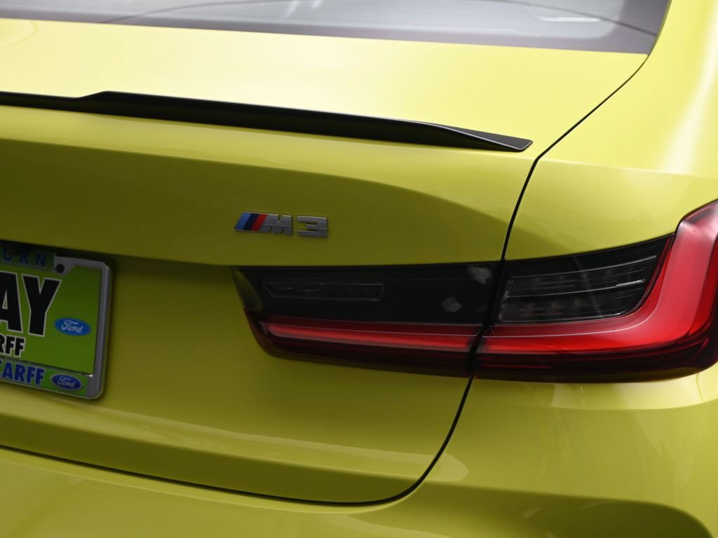 Used 2025 BMW M3 w/ Executive Package RWD image 2