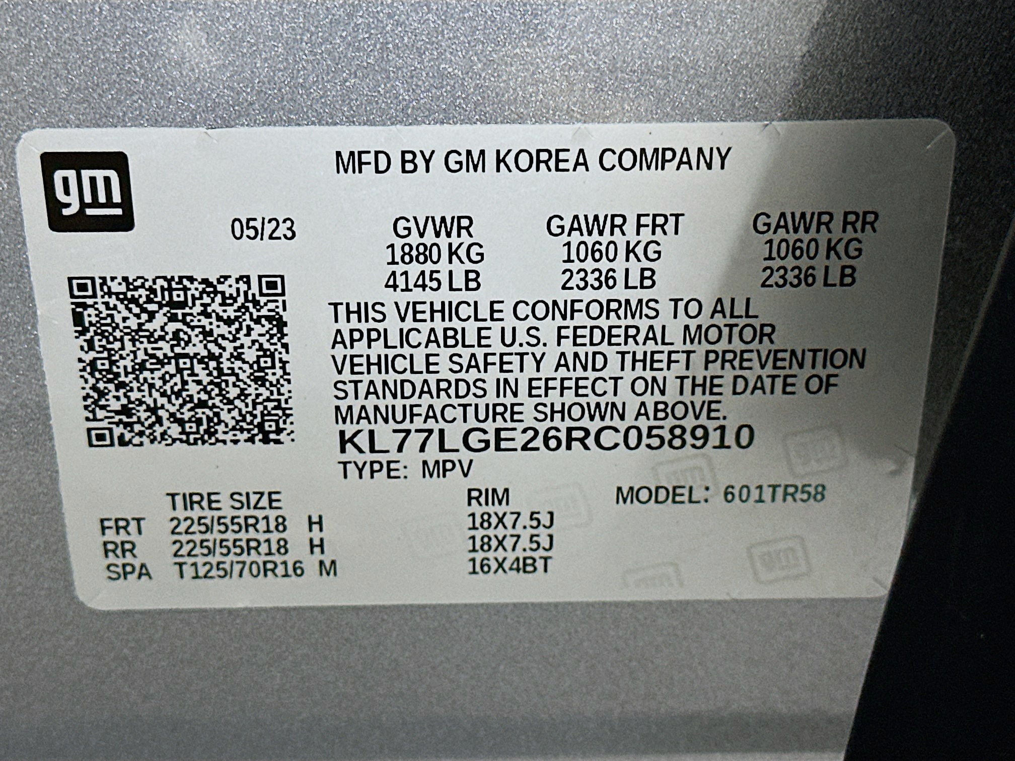 Used 2024 Chevrolet Trax RS w/ Sunroof Package FWD image 12