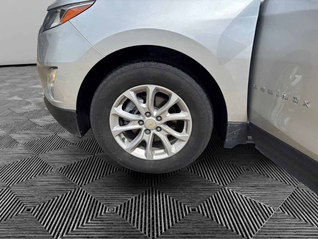 Used 2020 Chevrolet Equinox LT FWD image 14
