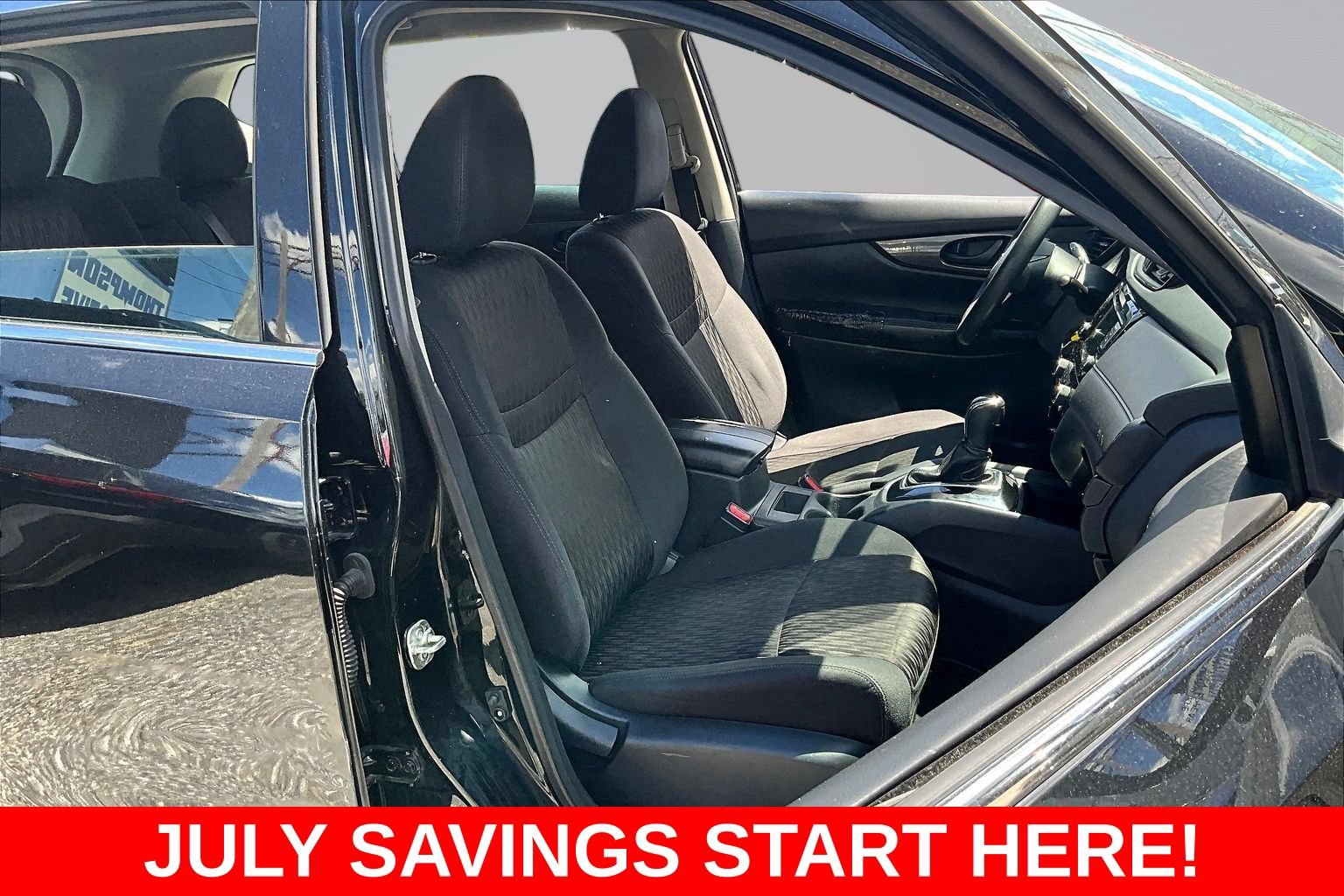 Used 2019 Nissan Rogue S AWD/4WD image 30