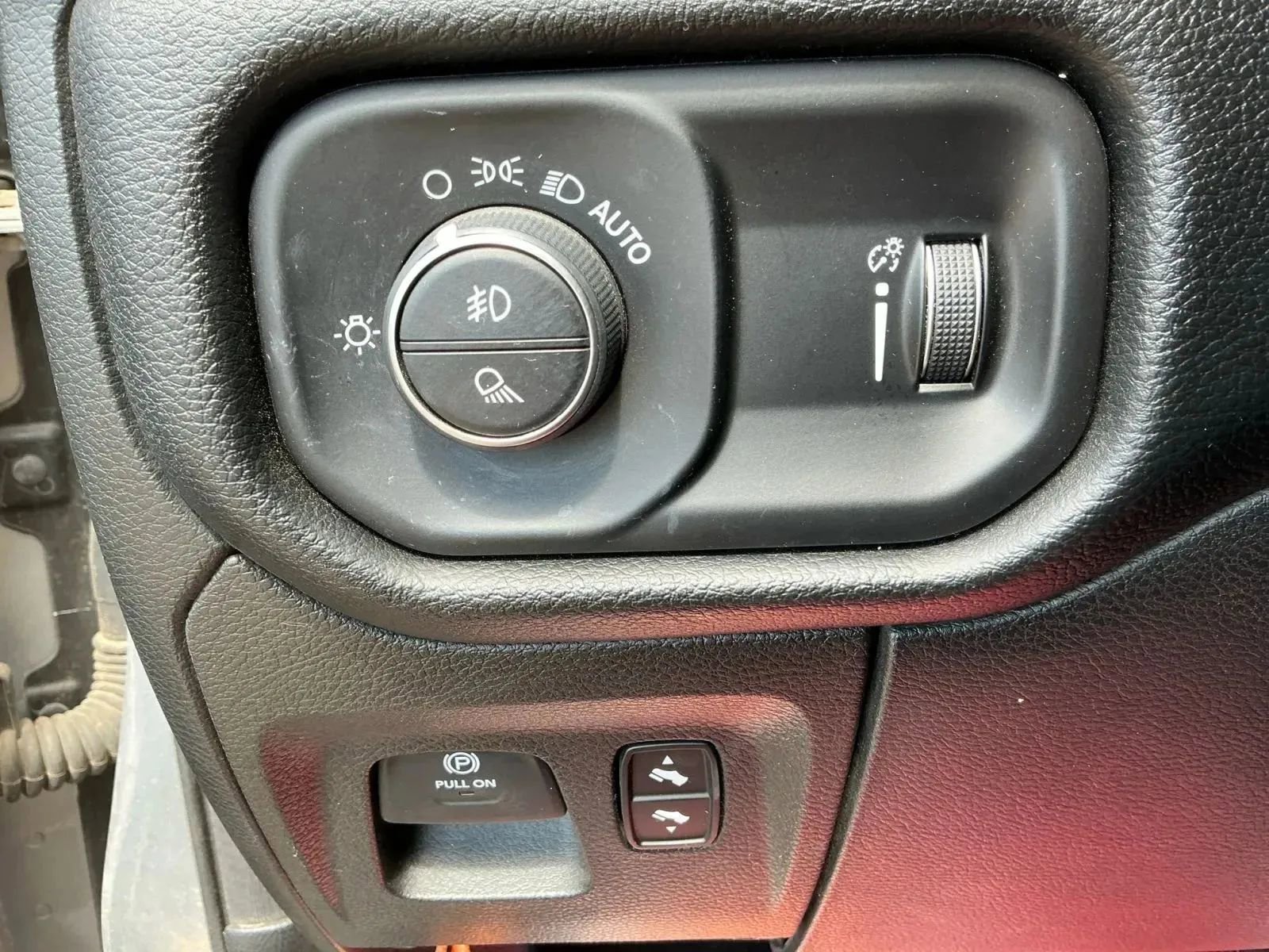 Used 2020 RAM 1500 Big Horn image 36