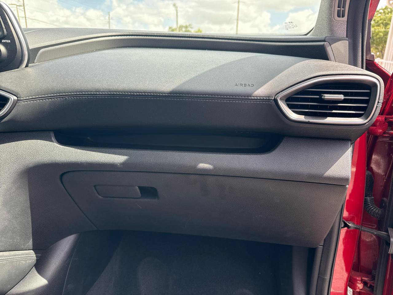 Used 2019 Hyundai Santa Fe Limited FWD image 13