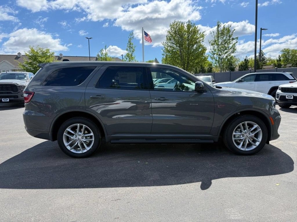 New 2026 Dodge Durango GT w/ Trailer Tow Group IV AWD/4WD image 2