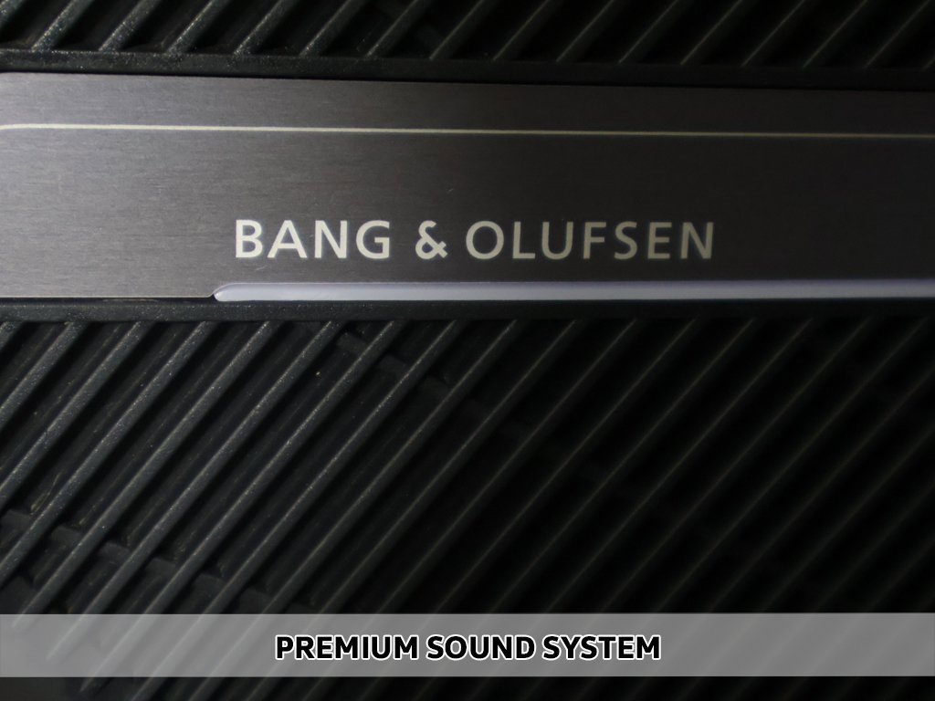 Used 2023 Audi SQ5 Prestige w/ Prestige Package image 5