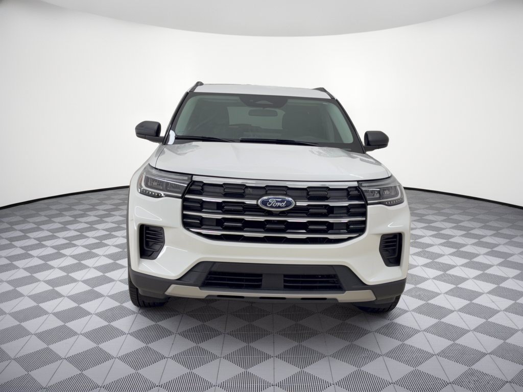Used 2026 Ford Explorer Active RWD image 6