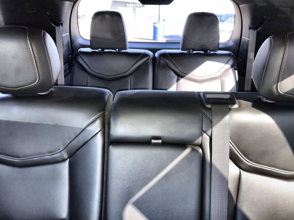 Used 2024 Cadillac XT6 Sport image 24