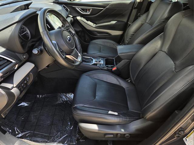 Used 2023 Subaru Forester Limited AWD/4WD image 6