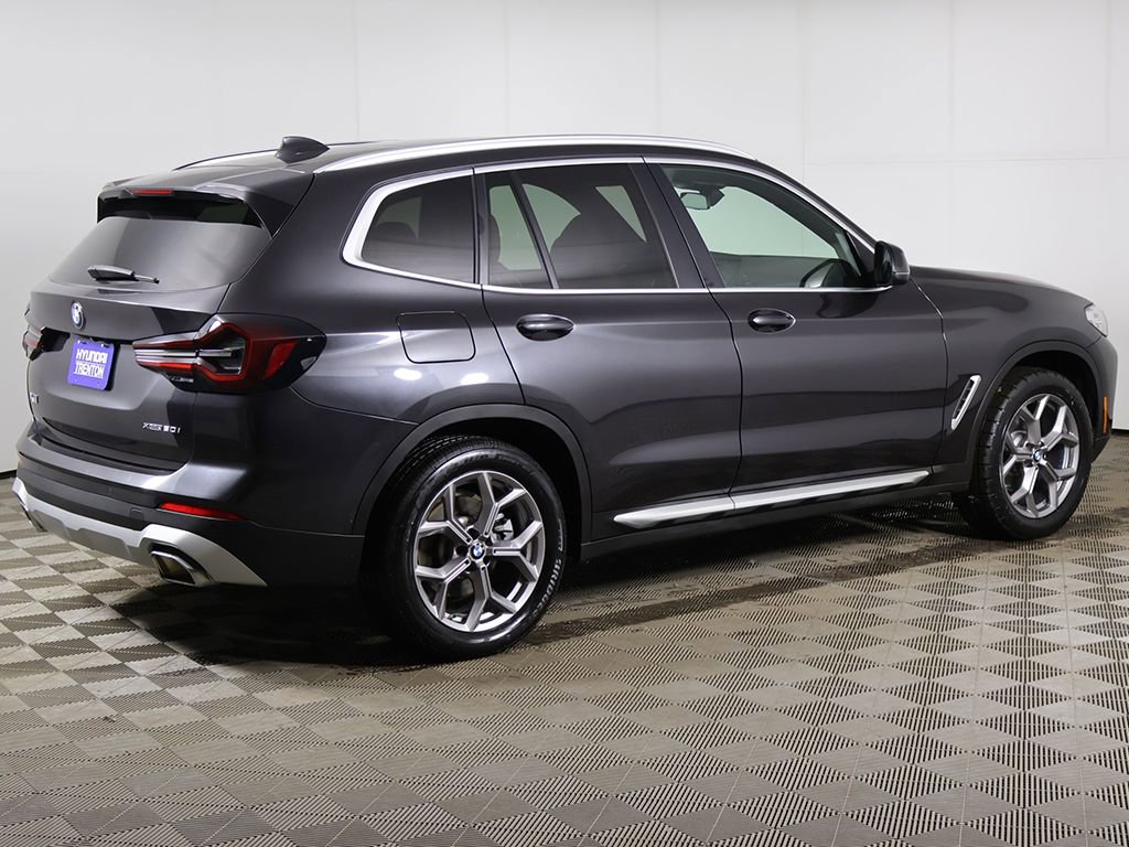 Used 2023 BMW X3 xDrive30i w/ Convenience Package AWD/4WD image 11