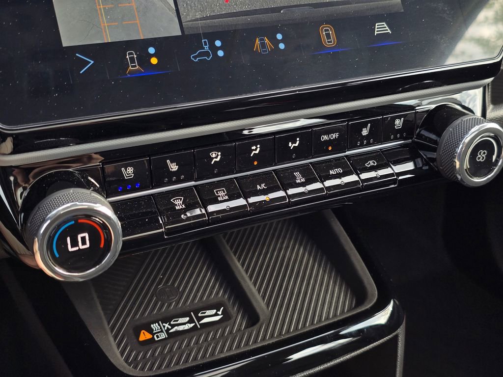New 2027 Chevrolet Bolt RS w/ Technology Package FWD image 29