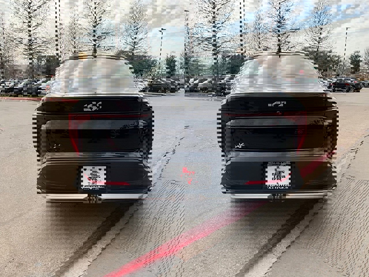 Used 2025 Kia K4 LXS image 7