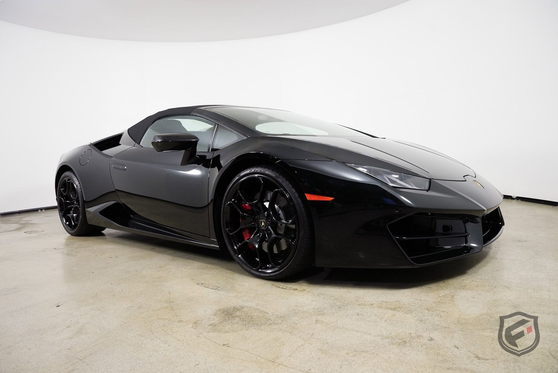 Used 2017 Lamborghini Huracan LP 580-2 image 2