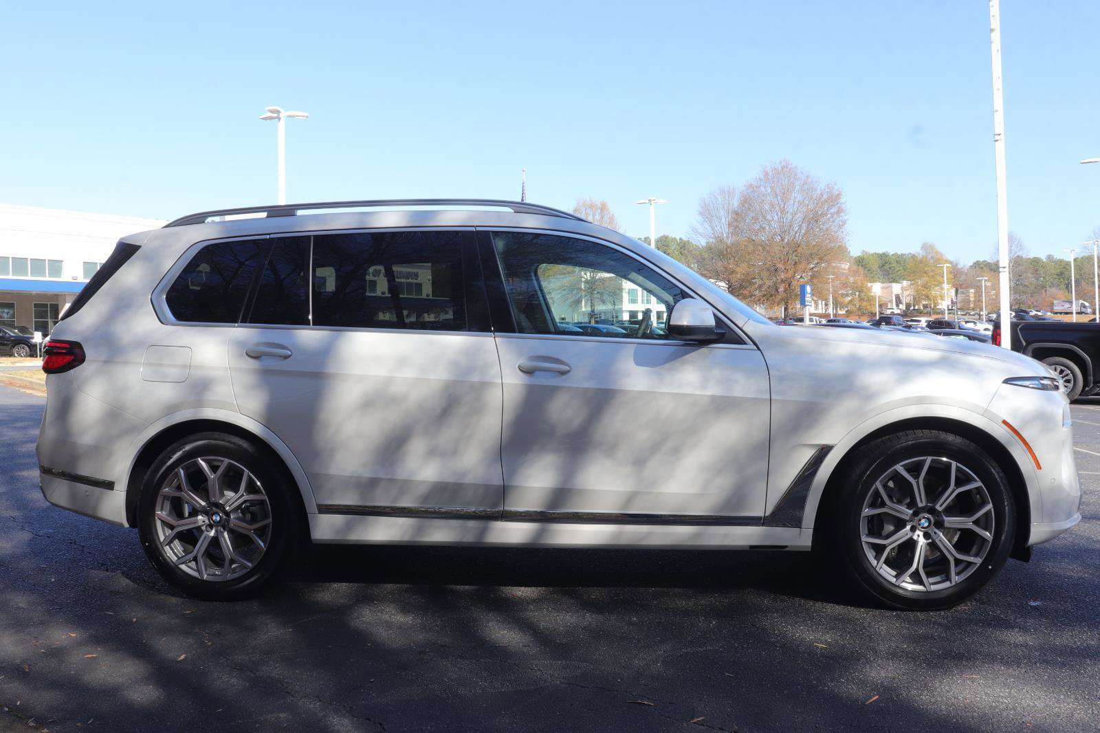 New 2026 BMW X7 xDrive40i image 8