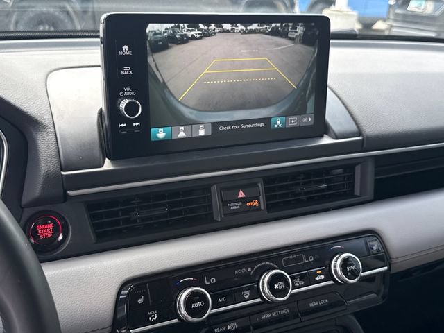 Used 2025 Honda Pilot Touring image 20