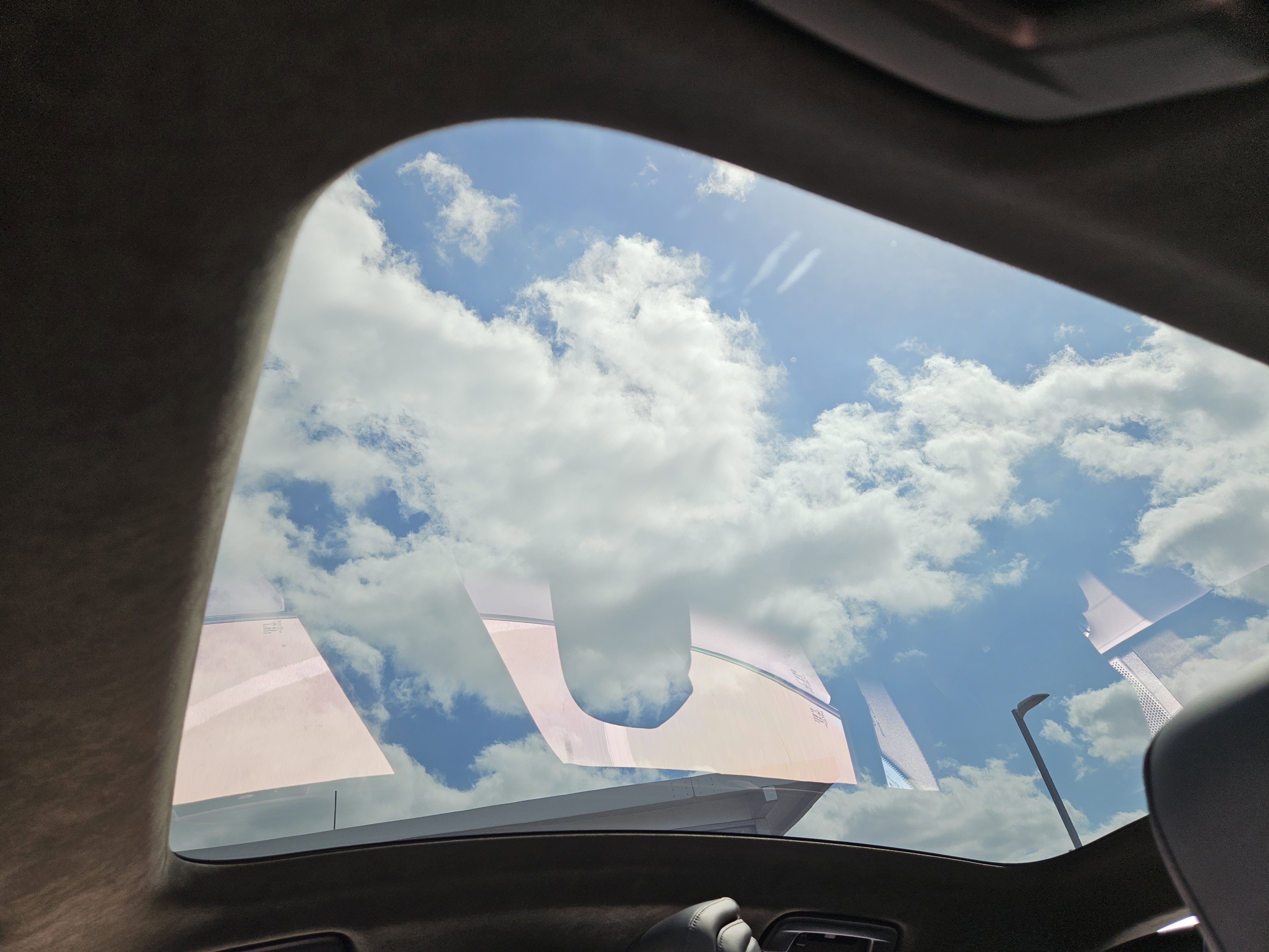 Used 2022 Porsche Taycan Turbo S image 29