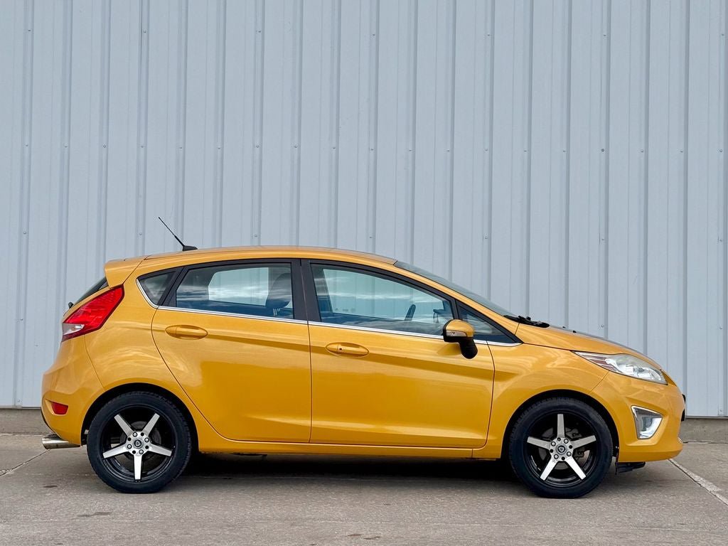 Used 2011 Ford Fiesta SES w/ 301A Rapid Spec Order Code FWD image 7