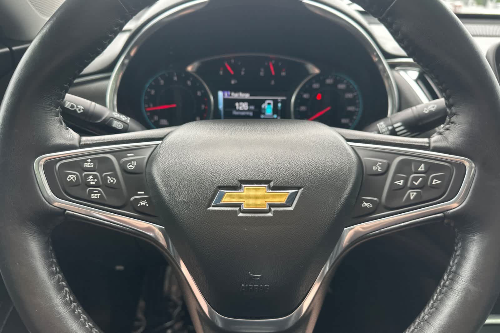 Used 2017 Chevrolet Malibu Premier w/ Premier Sun and Wheel Package FWD image 23
