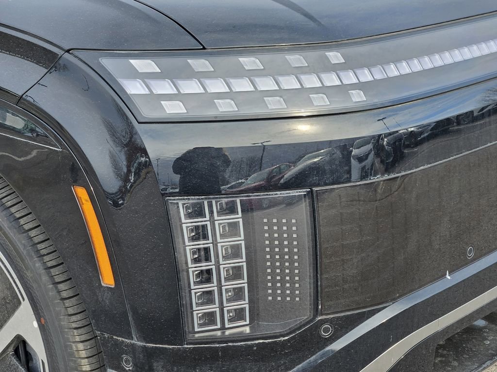 New 2026 Hyundai Ioniq 9 Calligraphy image 8