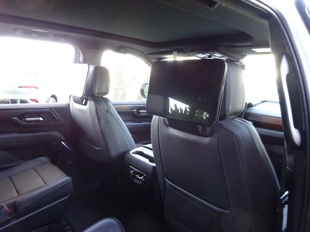 New 2026 GMC Yukon XL Denali w/ Denali Reserve Package AWD/4WD image 21