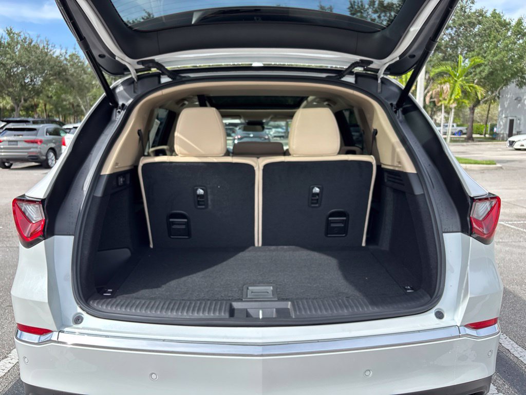 New 2026 Acura MDX w/ Technology Package FWD image 27