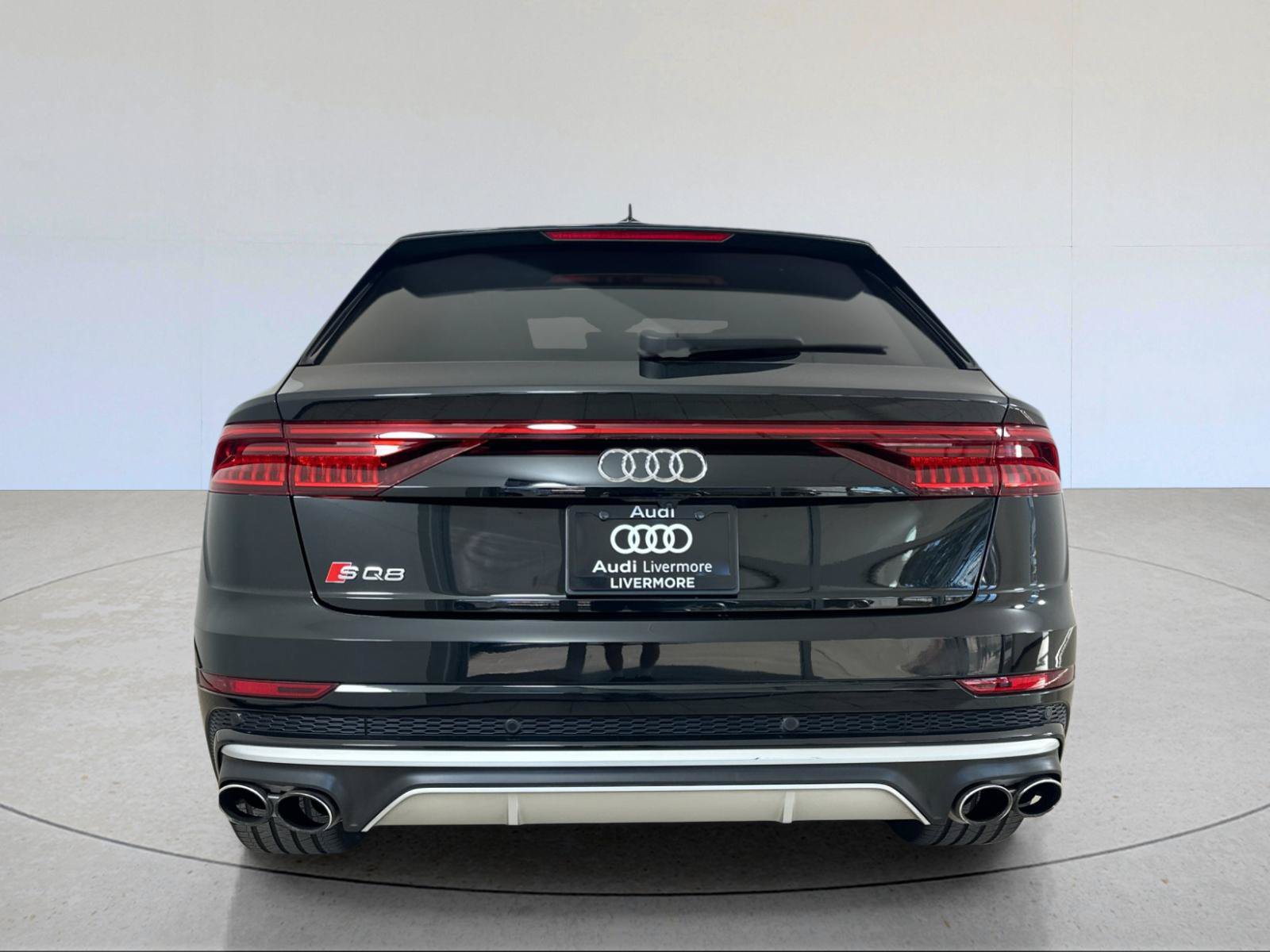 Used 2023 Audi SQ8 Prestige w/ Prestige Package AWD/4WD image 5