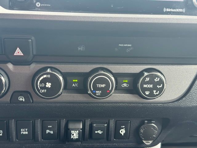 Used 2020 Toyota Tacoma TRD Off-Road w/ Technology Package image 23