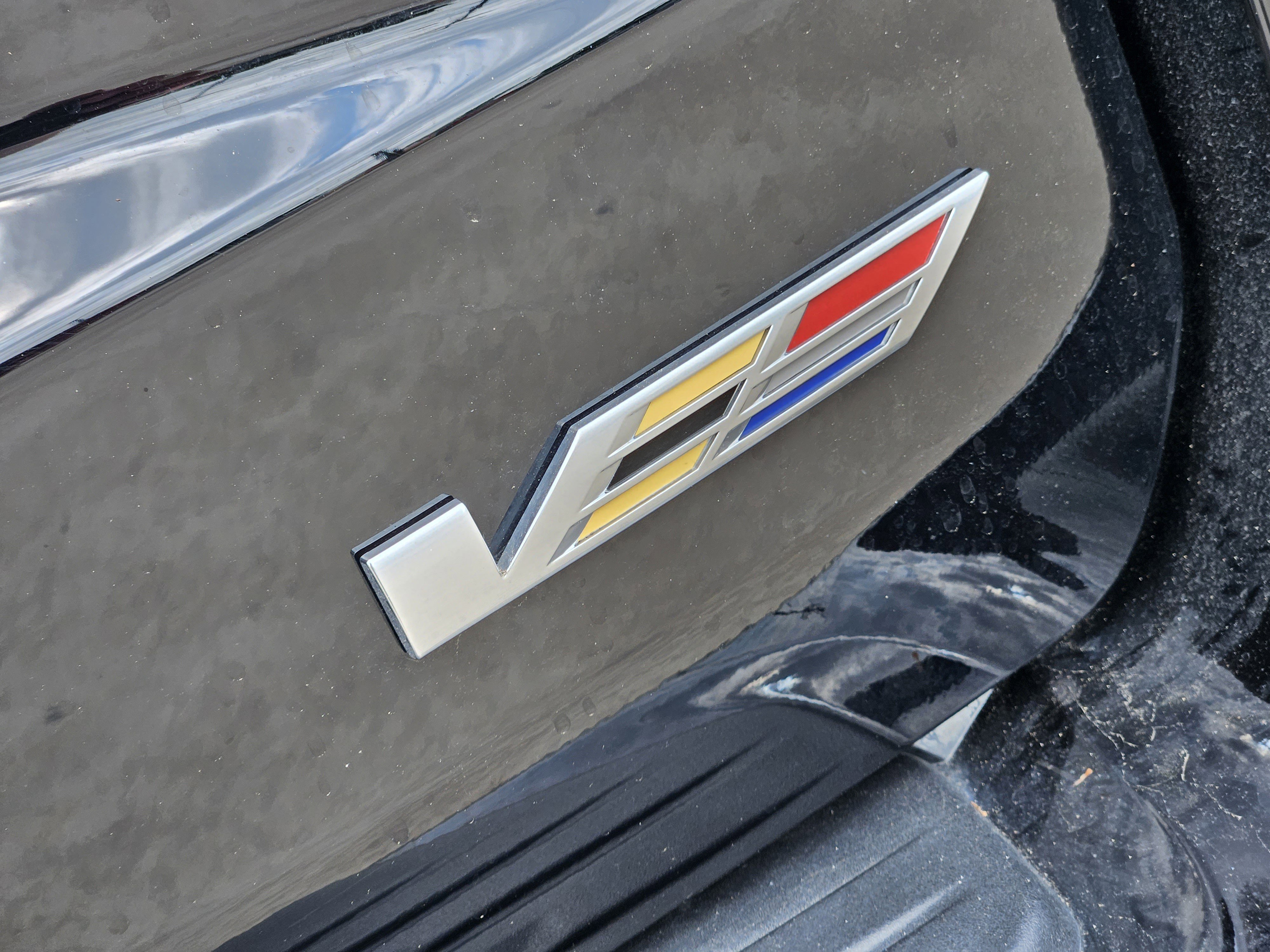 Used 2024 Cadillac Escalade V w/ LPO, ONYX Package AWD/4WD image 35