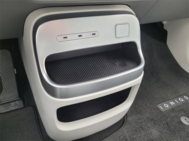 New 2026 Hyundai Ioniq 9 Limited image 19
