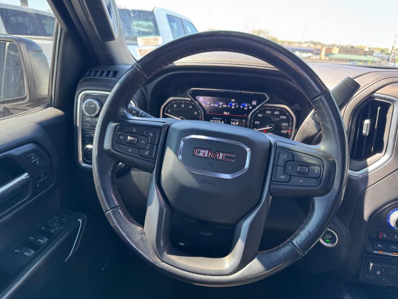 Used 2020 GMC Sierra 1500 AT4 w/ Off-Road Performance Package AWD/4WD image 10