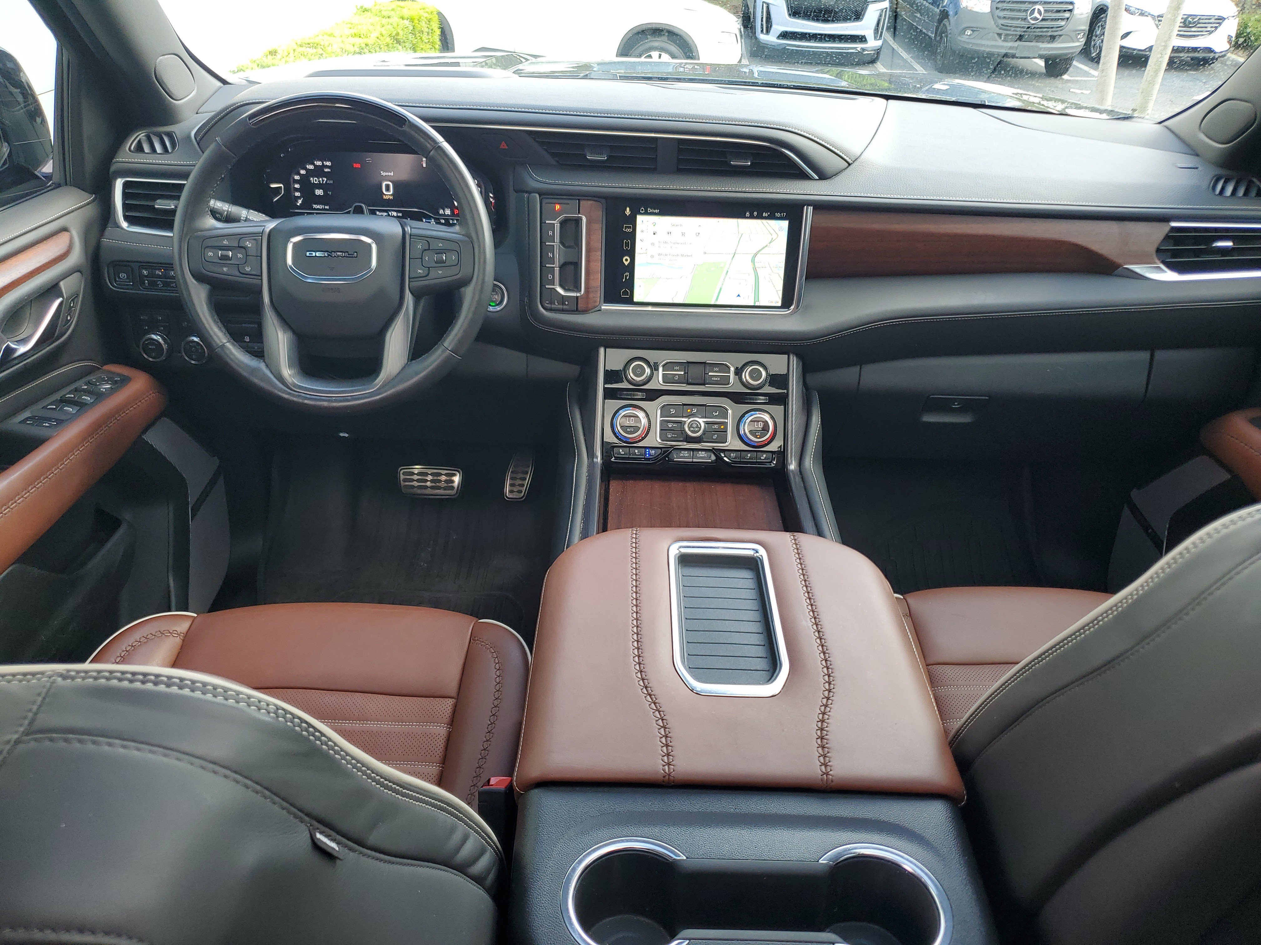 Used 2023 GMC Yukon XL Denali Ultimate w/ LPO, Floor Liner Package AWD/4WD image 19