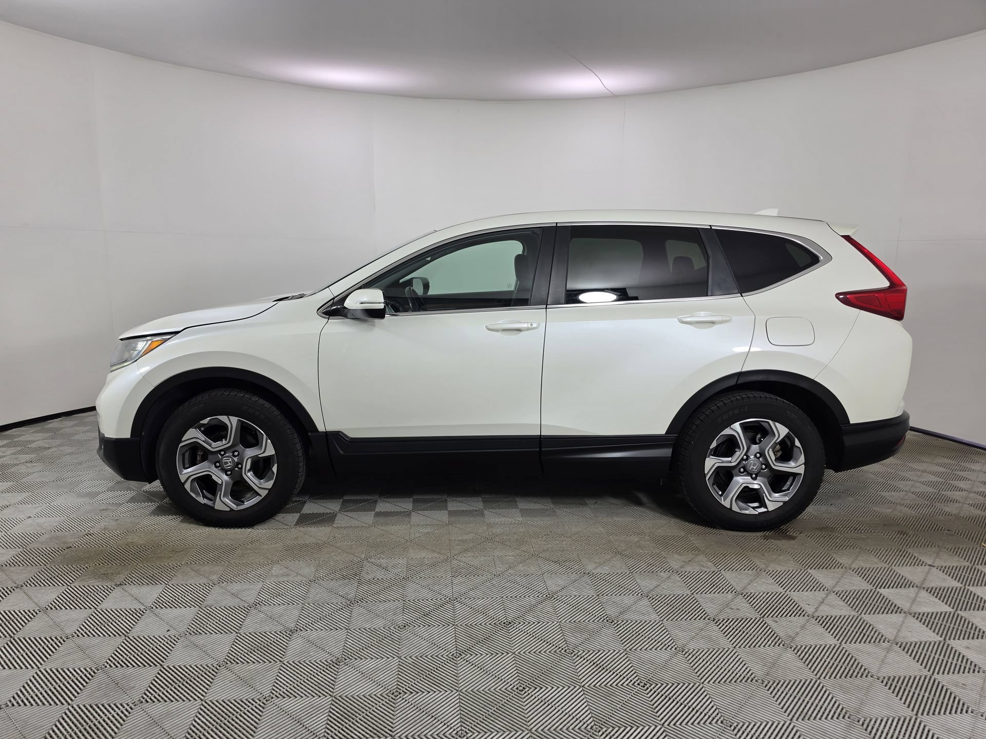 Used 2017 Honda CR-V EX image 4