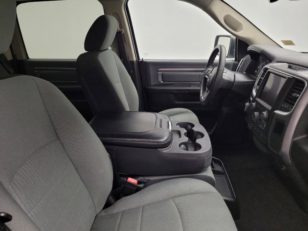 Used 2022 RAM 1500 Classic SLT w/ Electronics Group AWD/4WD image 21