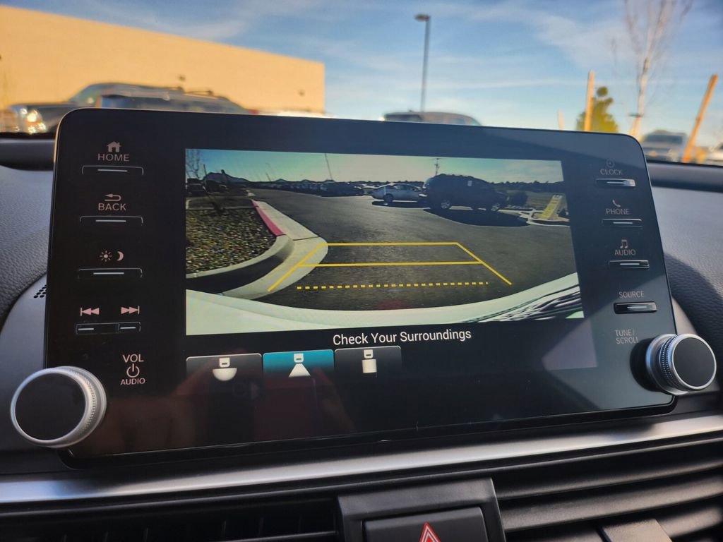 Used 2022 Honda Accord Sport image 18