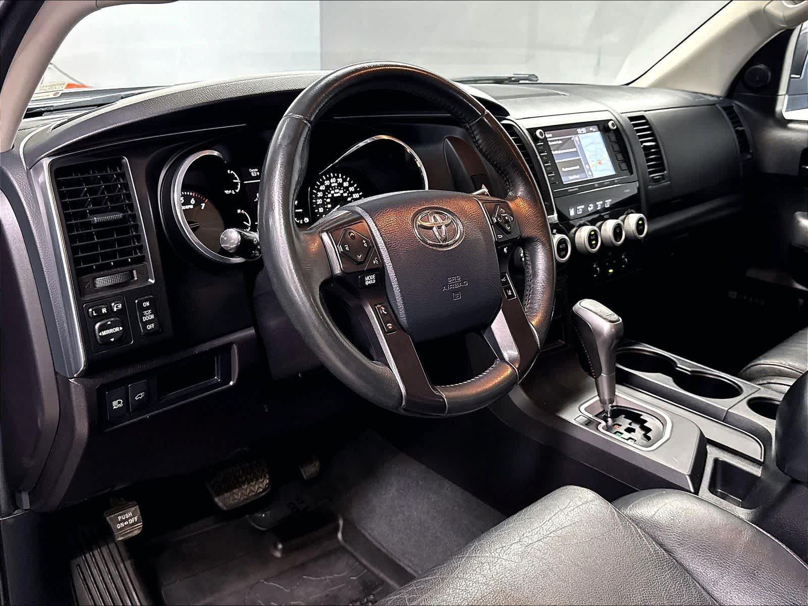 Used 2020 Toyota Sequoia TRD Pro AWD/4WD image 16